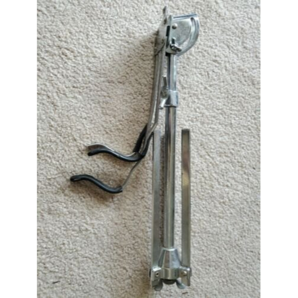 Vintage 1970s‎ Standard Flat Base Snare Drum Stand w/Damaged Rubber - Picture 6 of 8